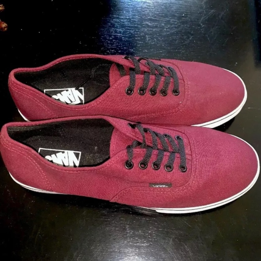 Never Worn Burgundy Vans!